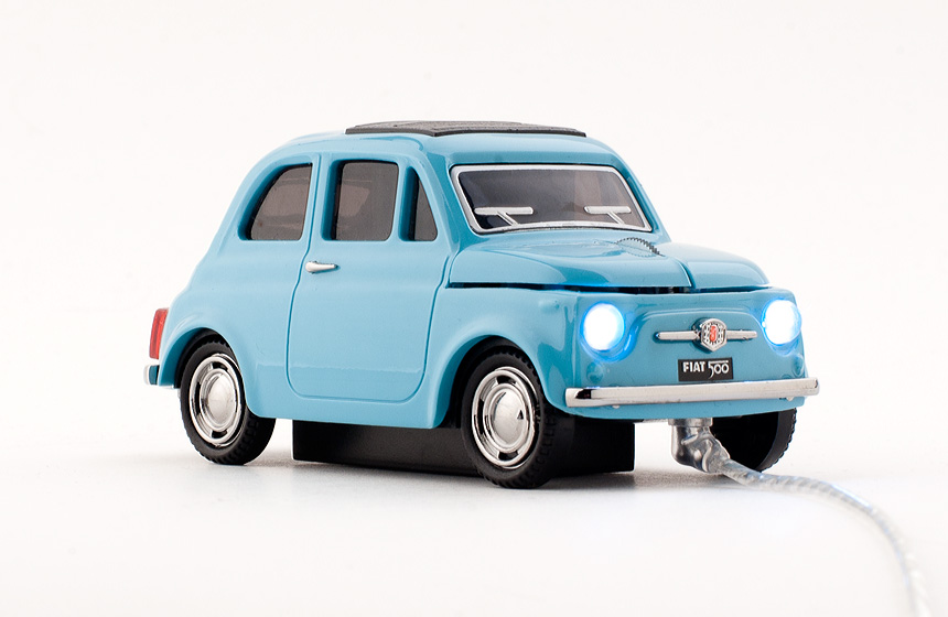希少！ 大特価！フィアット FIAT 500 マウス USB ピンバッジ セット 希少！ 大特価！フィアット FIAT 500 マウス USB ピンバッジ